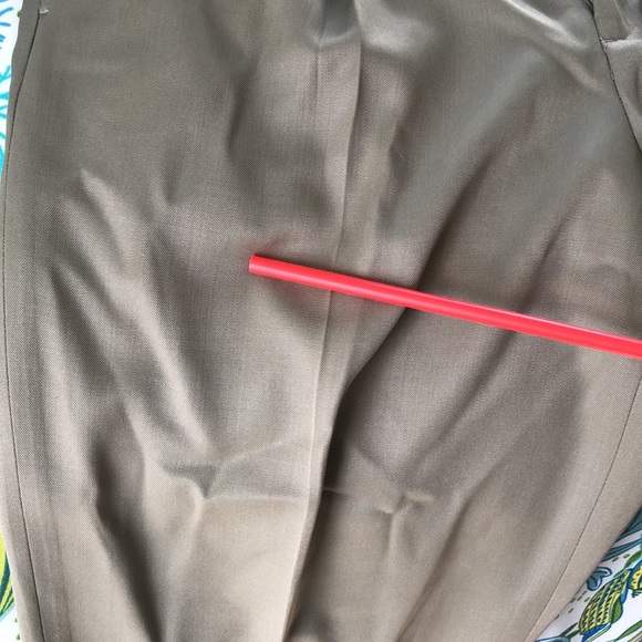 Men’s tan 32/30 cuffed wool Eddie Bauer pants - Picture 6 of 6